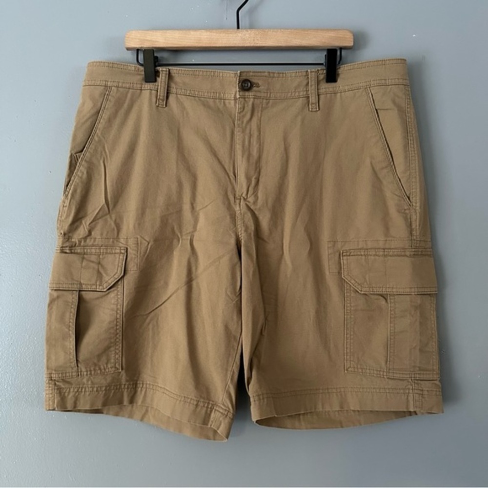Chaps Men's Cargo Khaki Shorts Stretch | Tan